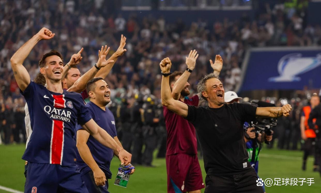 关于法国杯国际比赛日再迎强敌，巴黎圣日耳曼队长鼓劲，主帅态度：气氛紧张，细节决定成败的信息